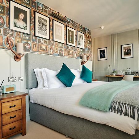 Hare And Hounds - Newbury Hotell Newbury  Exteriör bild
