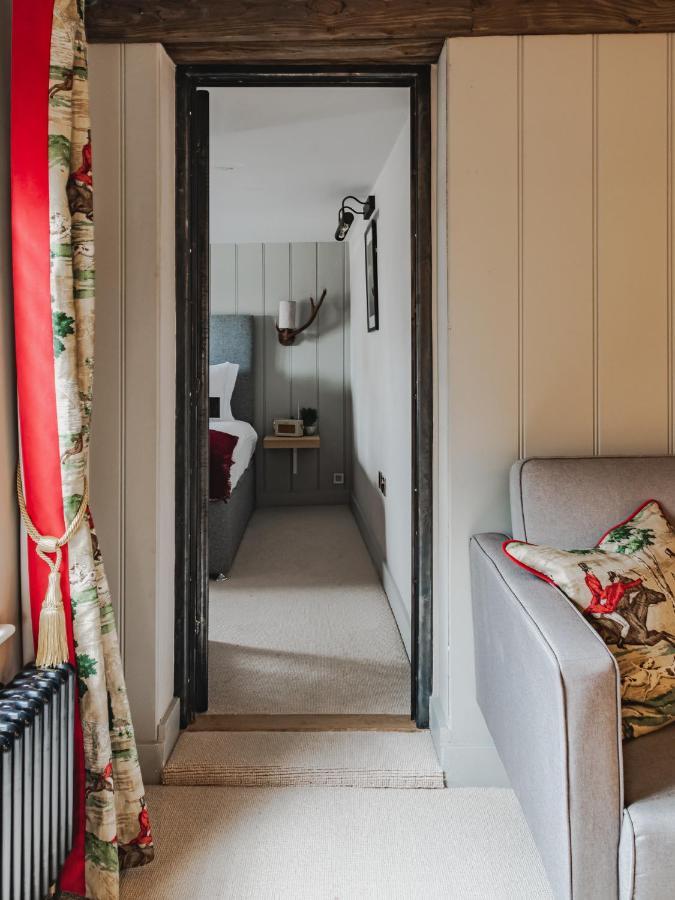 Hare And Hounds - Newbury Hotell Newbury  Exteriör bild