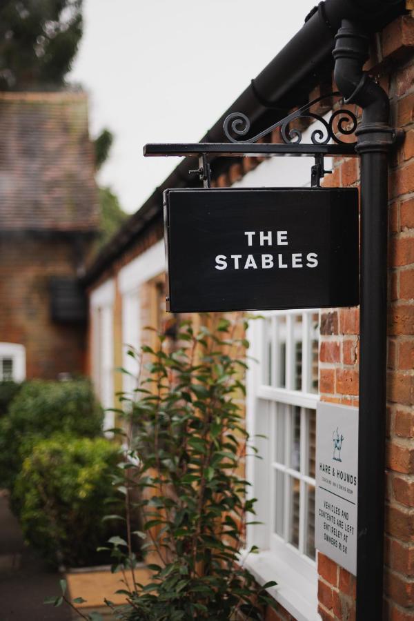 Hare And Hounds - Newbury Hotell Newbury  Exteriör bild