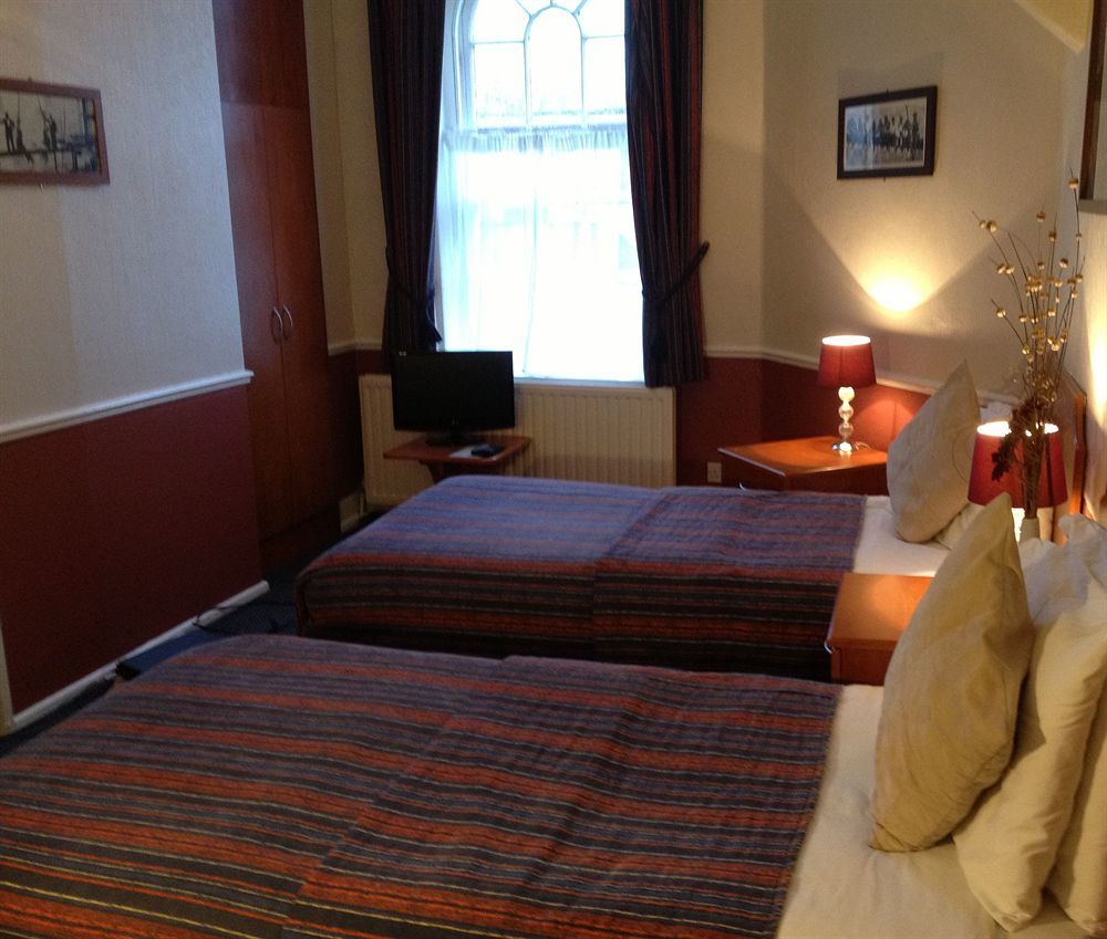 Hare And Hounds - Newbury Hotell Newbury  Exteriör bild